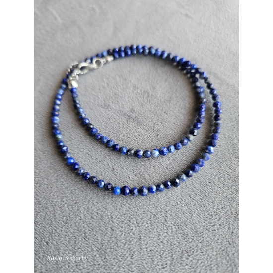 Naszyjnik z kamieni lapis lazuli